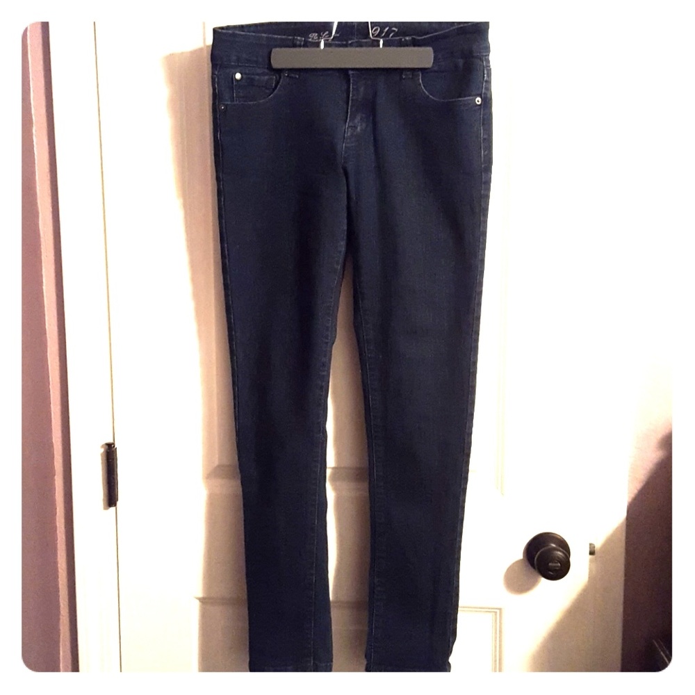 The Limited 917 Dark Denim Skinny Jean